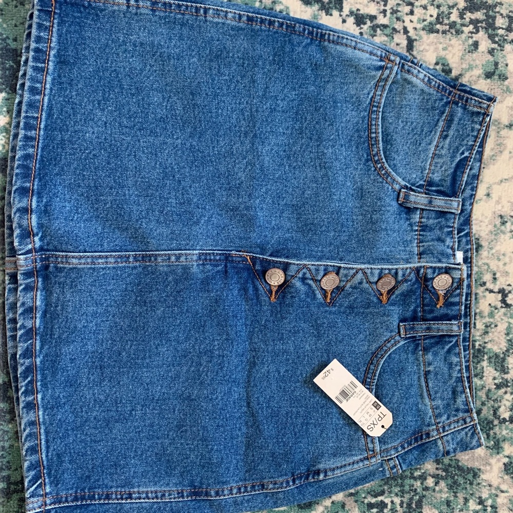 Women brand new denim skirt